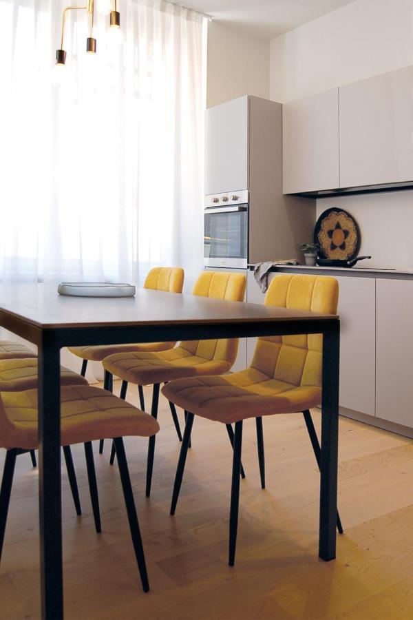 Ar Boutique Apartments Bergamo Luaran gambar